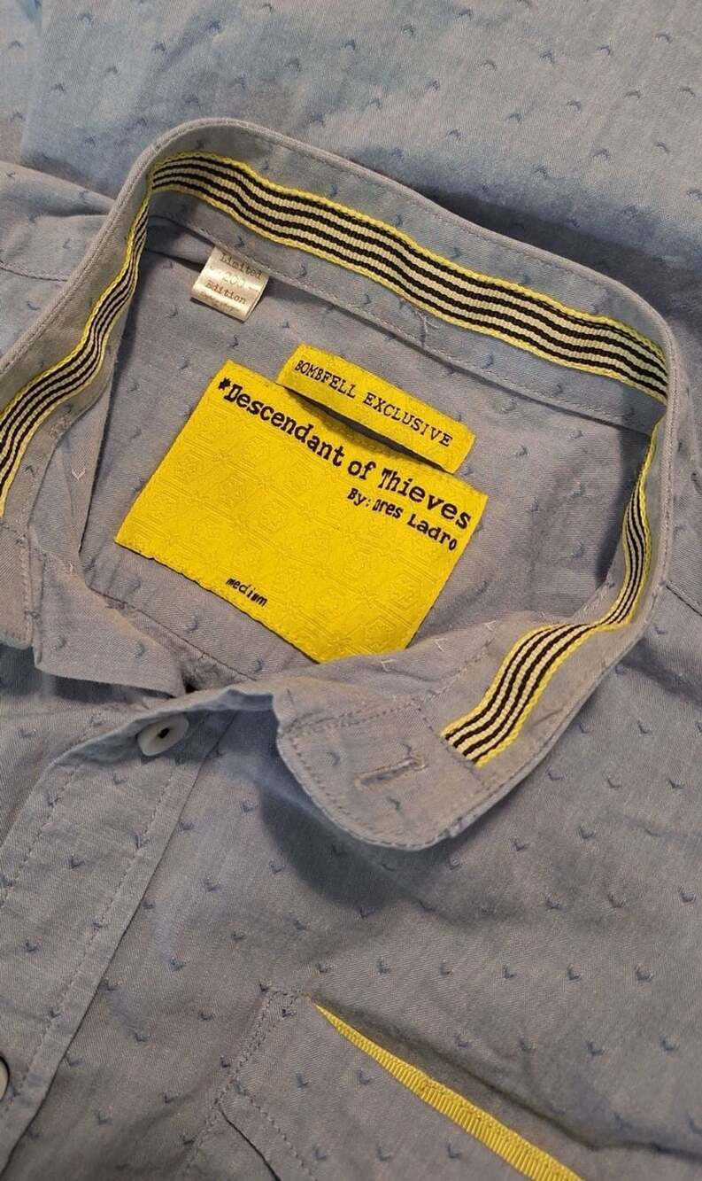 Whimsical, Descendant of Thieves,Smuggler Shirt, Sz. M, Goth, Hidden Pocket